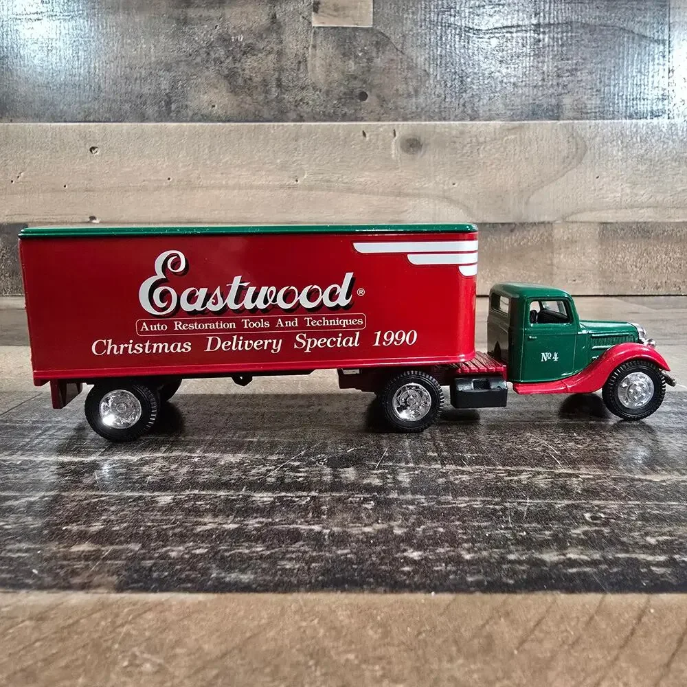 Eastwood ERTL 1937 Ford Christmas Delivery Bank